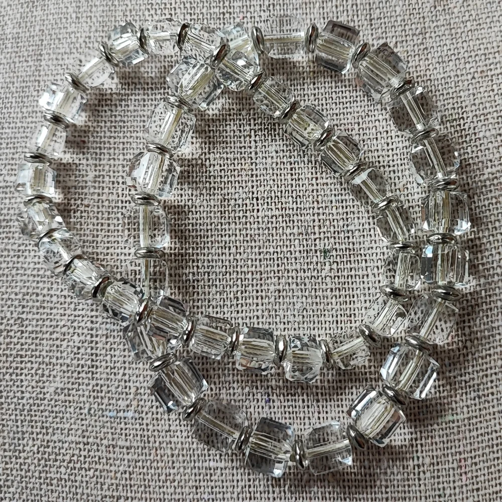 Pair of 2 Clear Square Crystal Glass Cube Stretch Bracelets Vintage Silver Tone